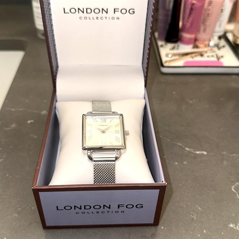 London Fog Bristol Silver Mesh watch model # LF025SS